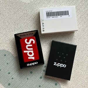Supreme x Zippo
